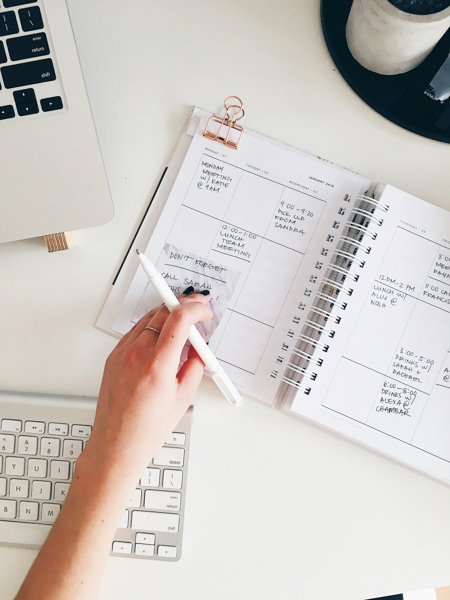 Maximizing Productivity with Personal Assistant Services
